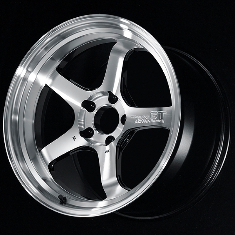 Advan GT Beyond-R 18X9.5 / +12 Offset / 5x114.3 BC / 73mm Bore / Machining and Diamond Cutting YAQC8J12EMDC