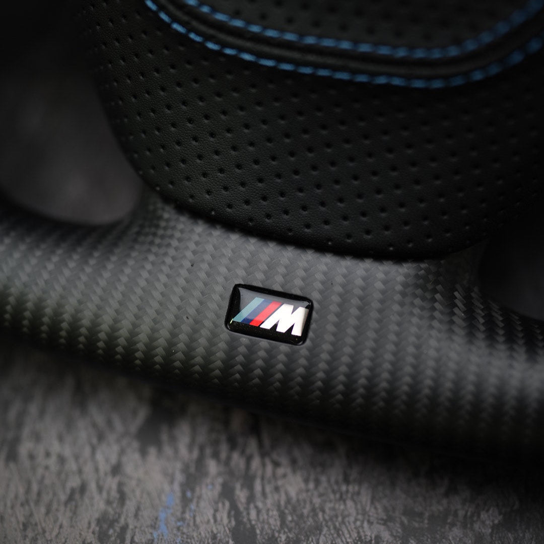 2007+ BMW X3 / E83 | Custom Steering Wheel by Exclusive Steering
