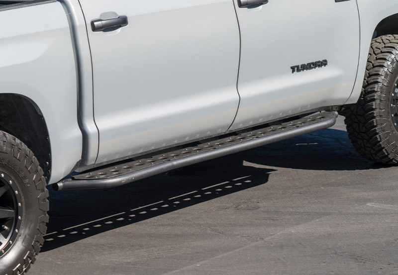 Cali Raised LED Cali Raised 2022 Toyota Tundra Rock Sliders - Hybrid / Kick Out / Powder Coat Sf + Powder Coat CR4223