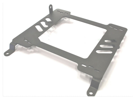 Planted Technology Seat Bracket: Toyota Land Cruiser 60Series - Passenger / Right *Discontinued