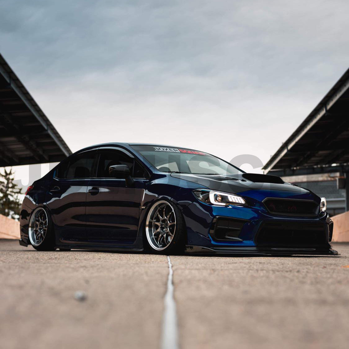 JDMuscle [18-21 WRX/STI] V2 Carbon Fiber Grille | Twill / Honey Comb