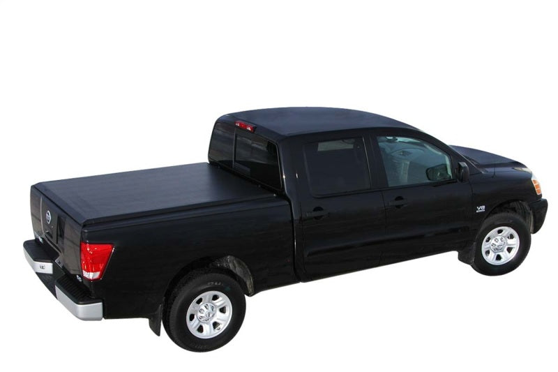 Access Tonnosport 17-19 NIssan Titan 5-1/2ft Bed (Clamps On w/ or w/o Utili-Track) Roll-Up Cover 22030229