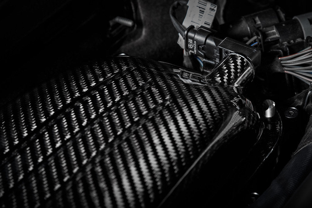 Eventuri Mercedes GLC63S AMG Black Carbon Intake System