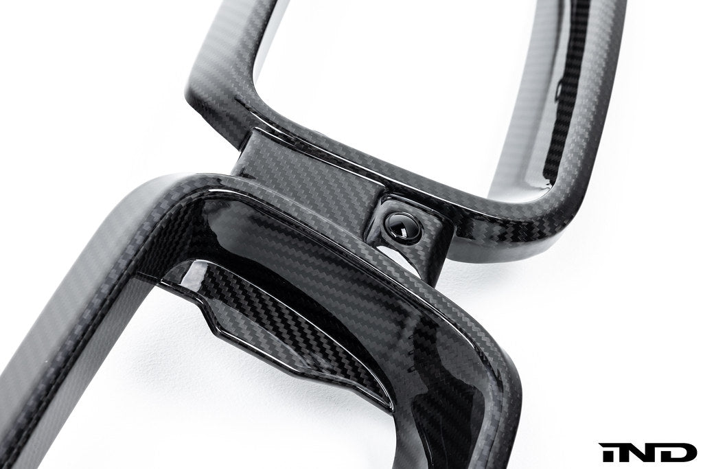 TREVORA G42 2-Series Gloss Pre-preg Carbon Fiber Front Grille