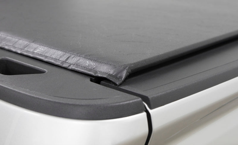 Access Vanish 99-07 Chevy/GMC Full Size 6ft 6in Bed Roll-Up Cover 92199
