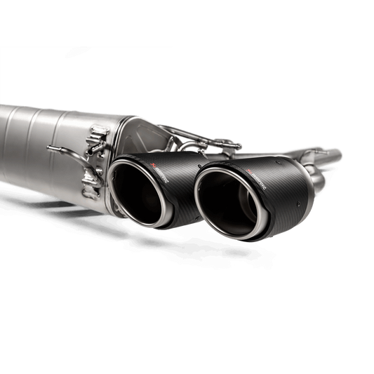 Akrapovic 2018+ Alfa Romeo Giulia Quadrifoglio Slip-On Line (Titanium) w/Titanium/Carbon Fiber Tips S-AR/TI/7H