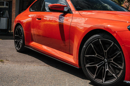 TREVORA G87 M2 Carbon Flat Side Skirt Set