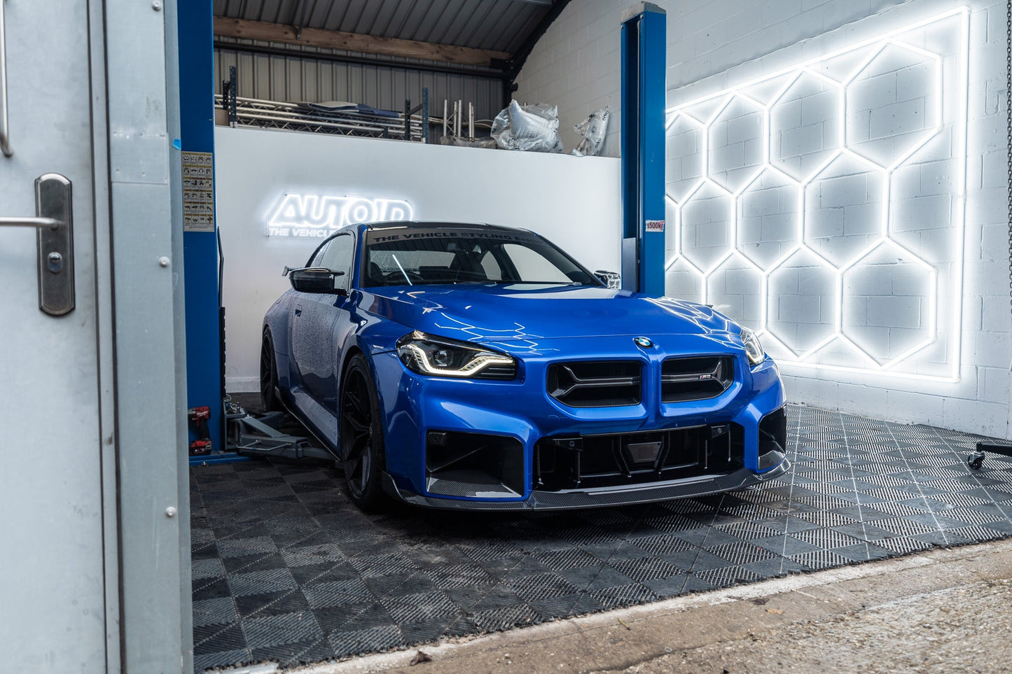 TREVORA G87 M2 Pre-Preg Carbon Fiber CSL Front Grilles