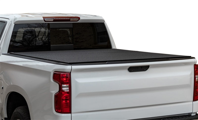 Access LOMAX Professional Series Tri-Fold Cover 07-19 Toyota Tundra 5ft 6in Bed B0050039