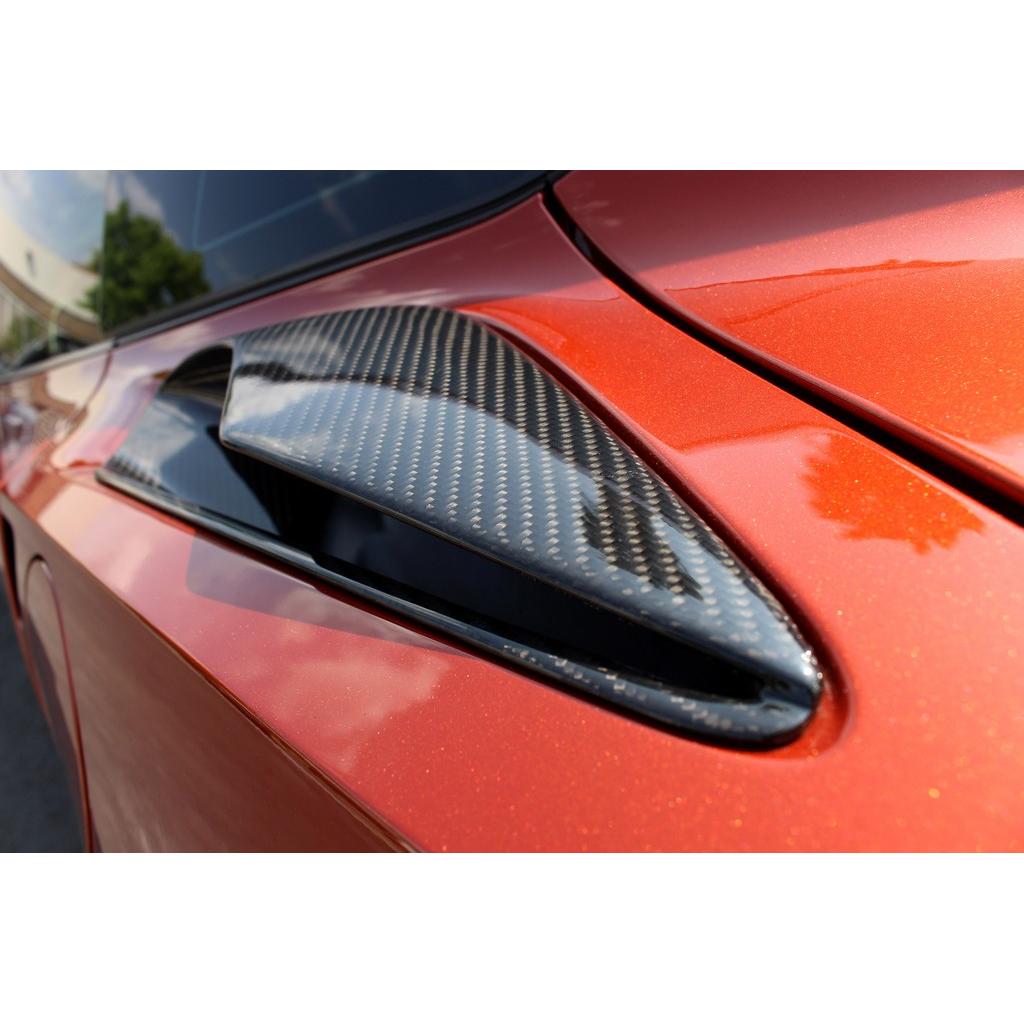Chevrolet Corvette C7 Stingray / C7 Z06 Carbon Fiber Quarter Panel Intake Vents