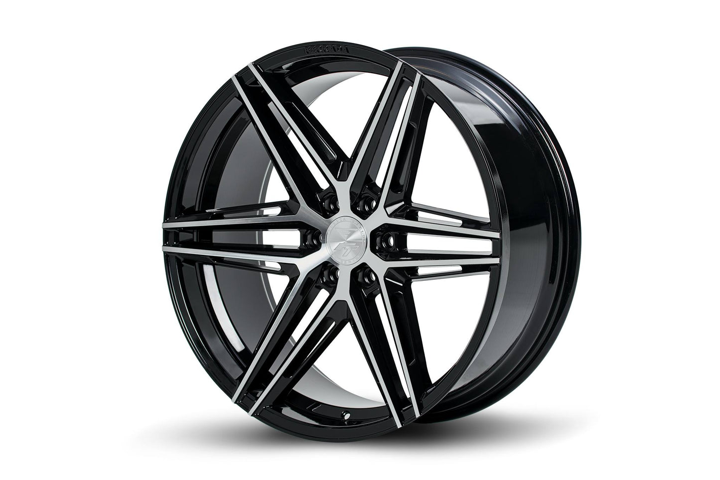 FT4 - 22x9.5