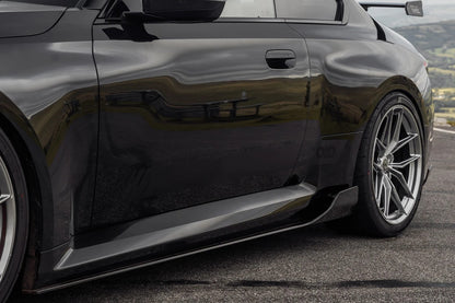 TREVORA G87 M2 Carbon Side Skirt Set