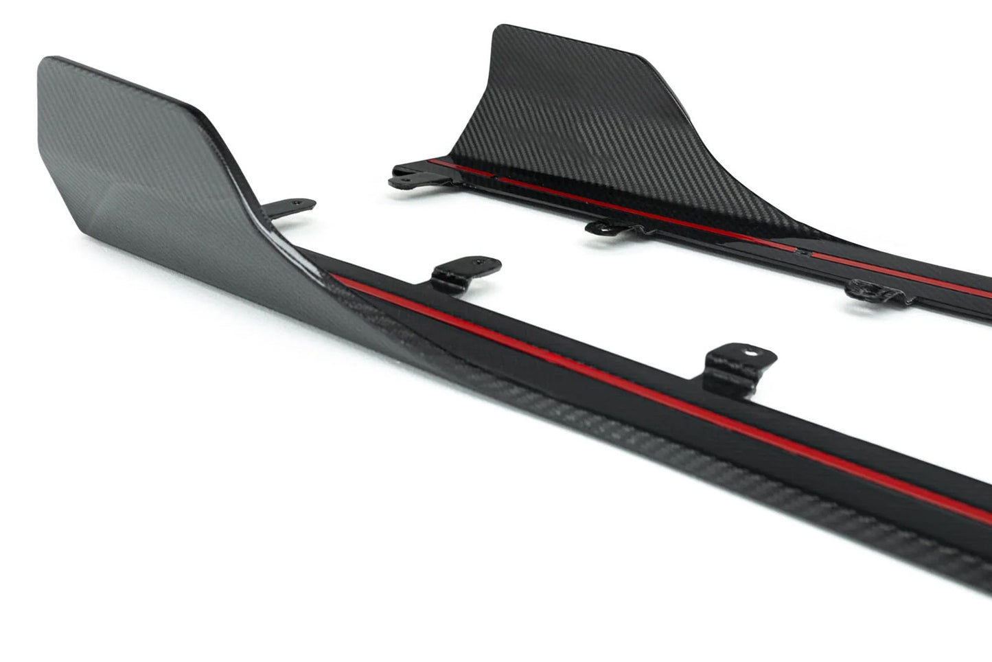 TREVORA G87 M2 Carbon Side Skirt Set