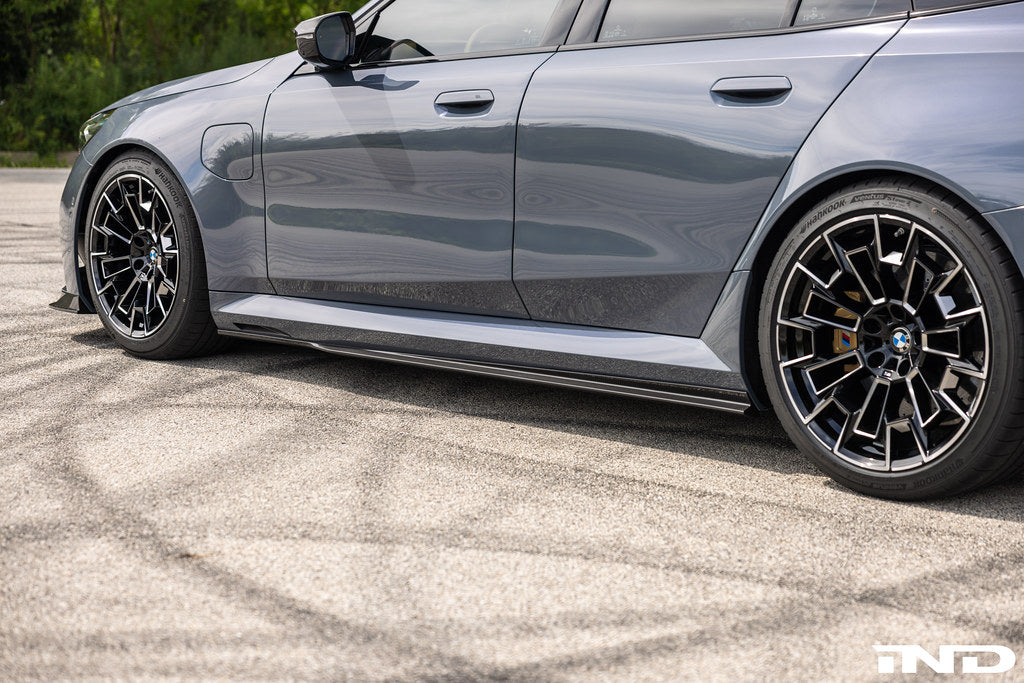 TREVORA G90 / G99 M5 Carbon Fiber PR-1 Side Skirts
