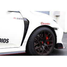 Load image into Gallery viewer, APR Performance Fender Vents Honda Civic Type R 17-20